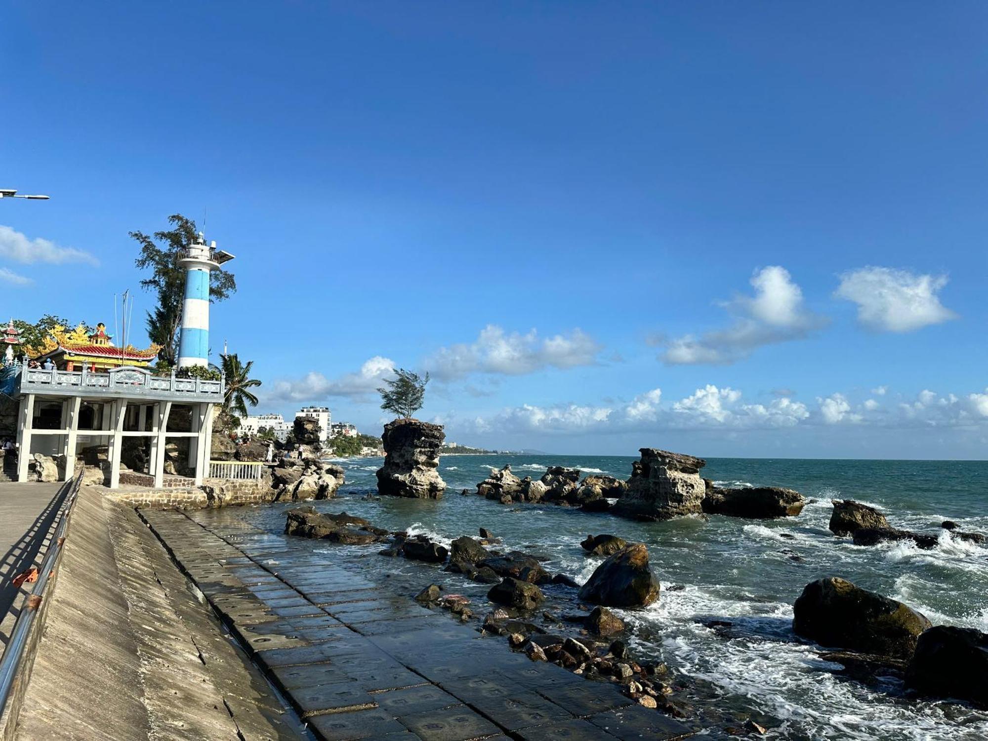 Khach San Tuyet Hien Hotel Phu Quoc Exterior photo