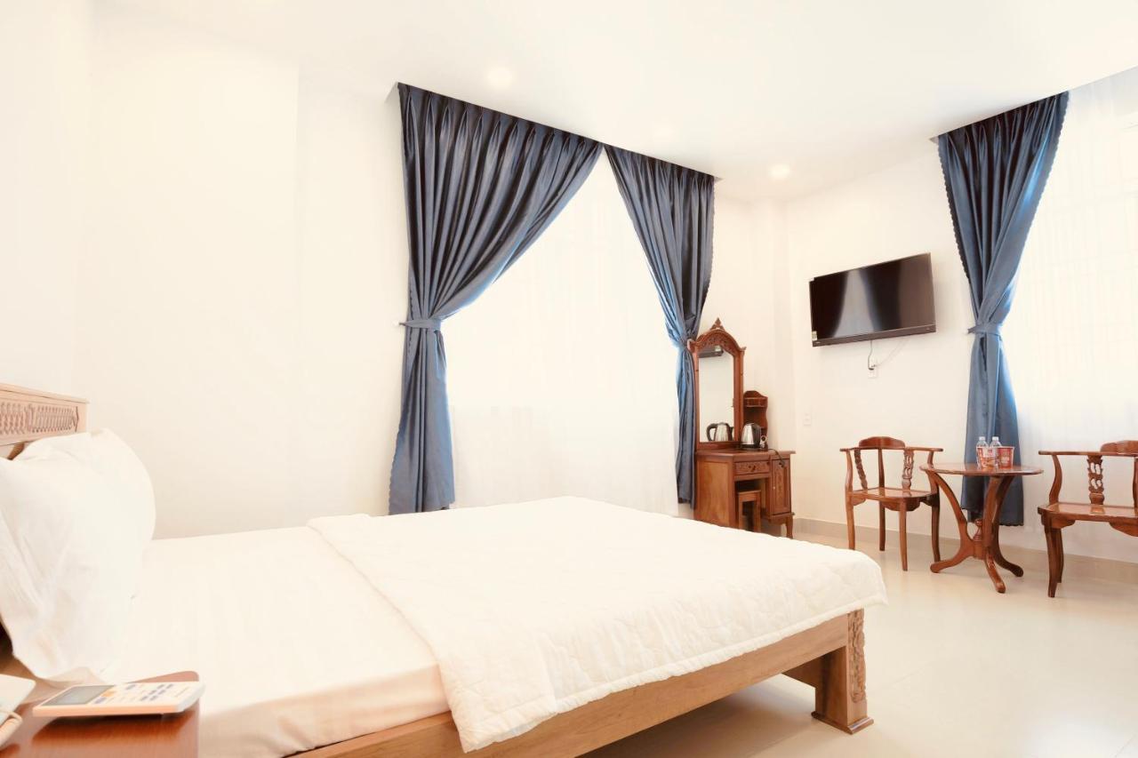 Khach San Tuyet Hien Hotel Phu Quoc Exterior photo